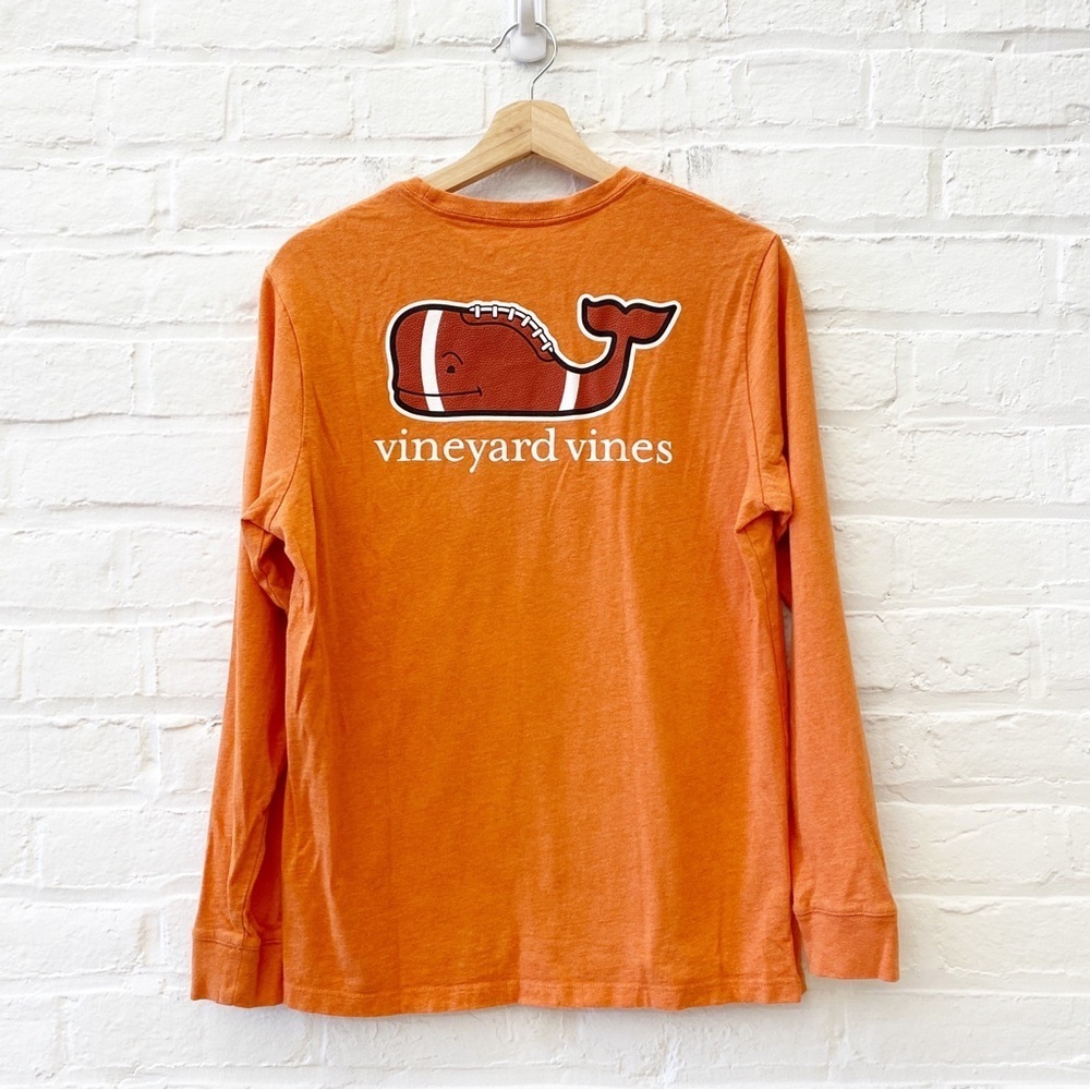 Vineyard Vines‎ || Football Whale Long Sleeve Crewneck Tee Orange XL